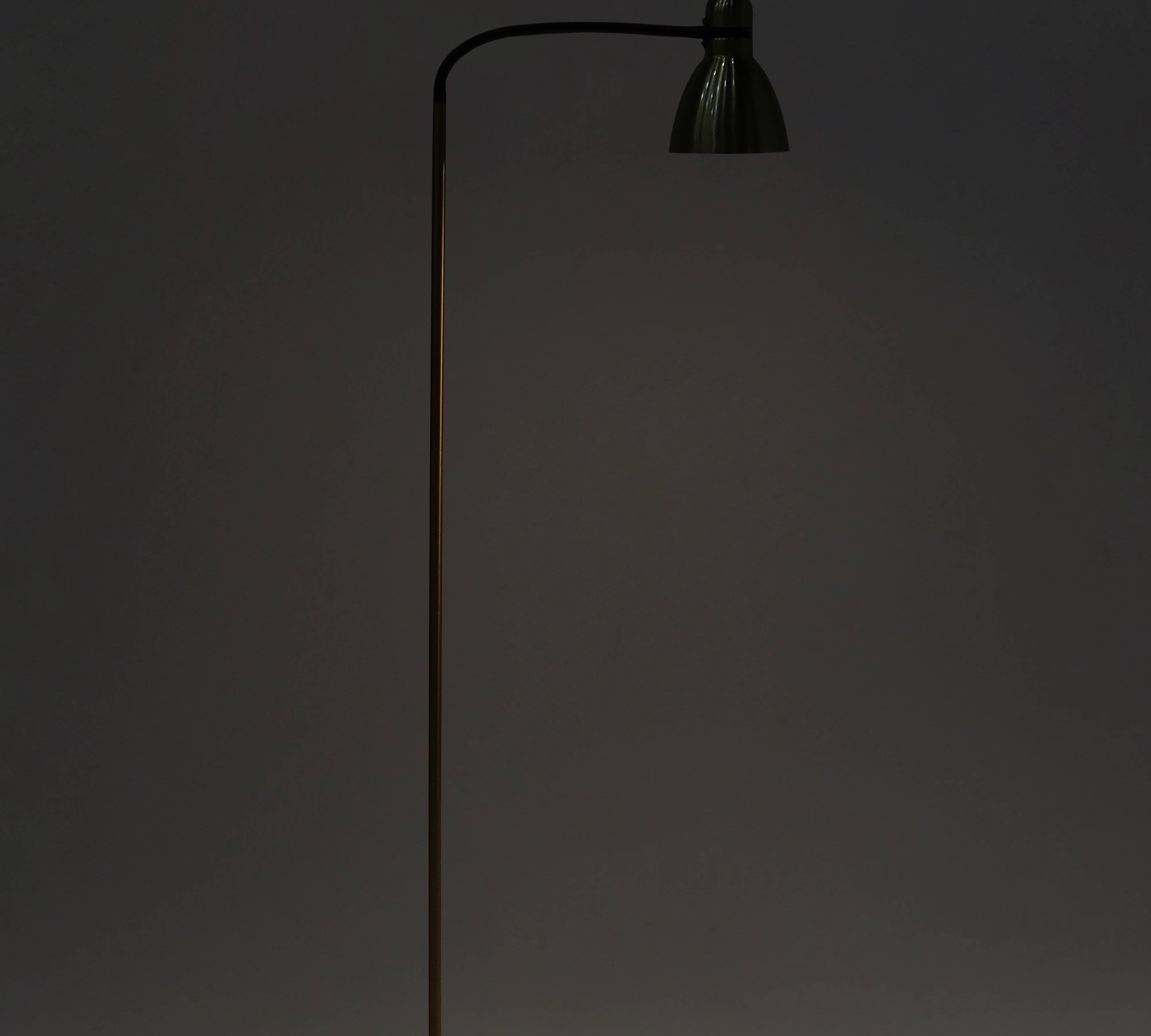 Avery Floor Lamp