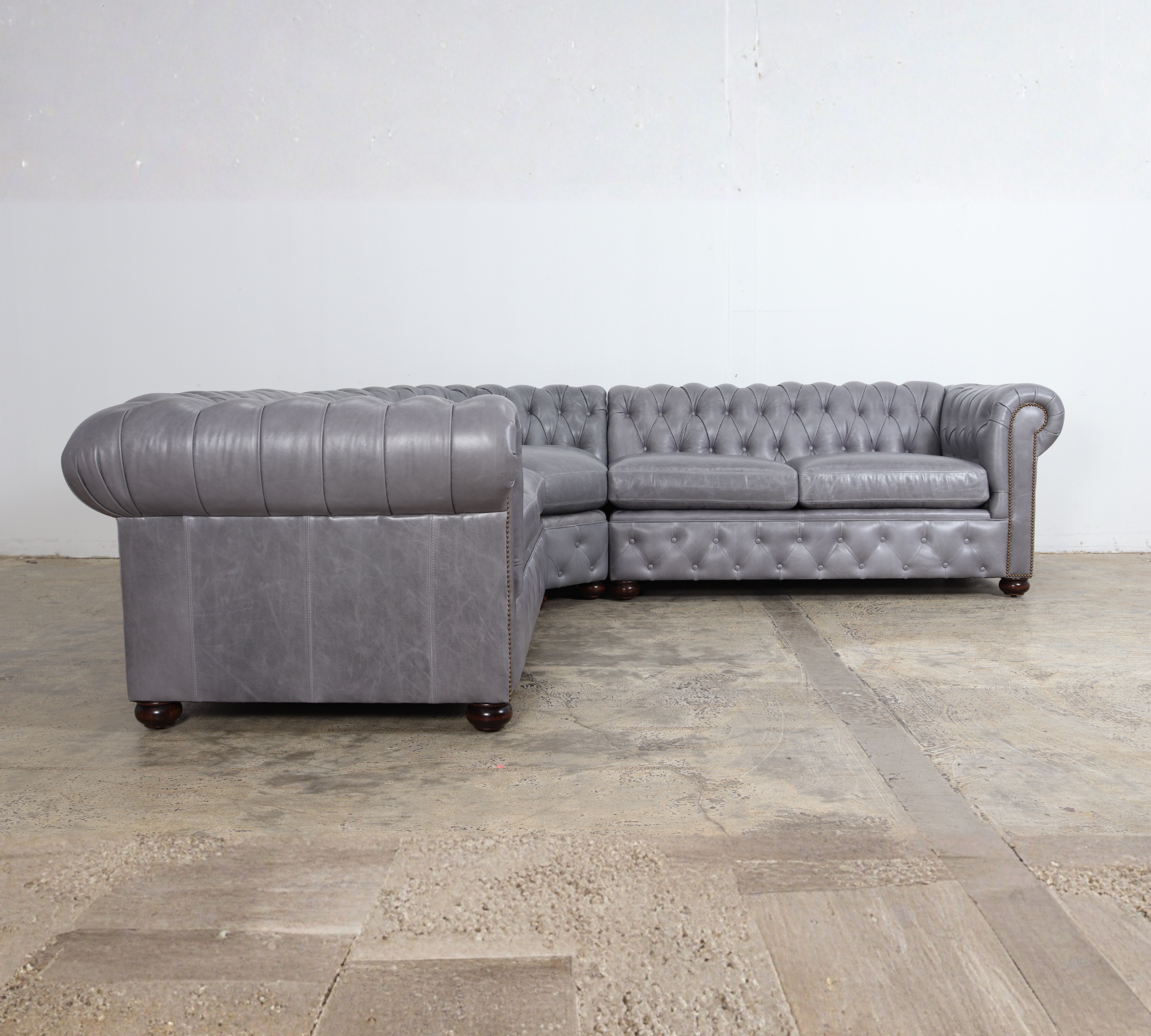Traditional Chesterfield Radius Corner Sectional