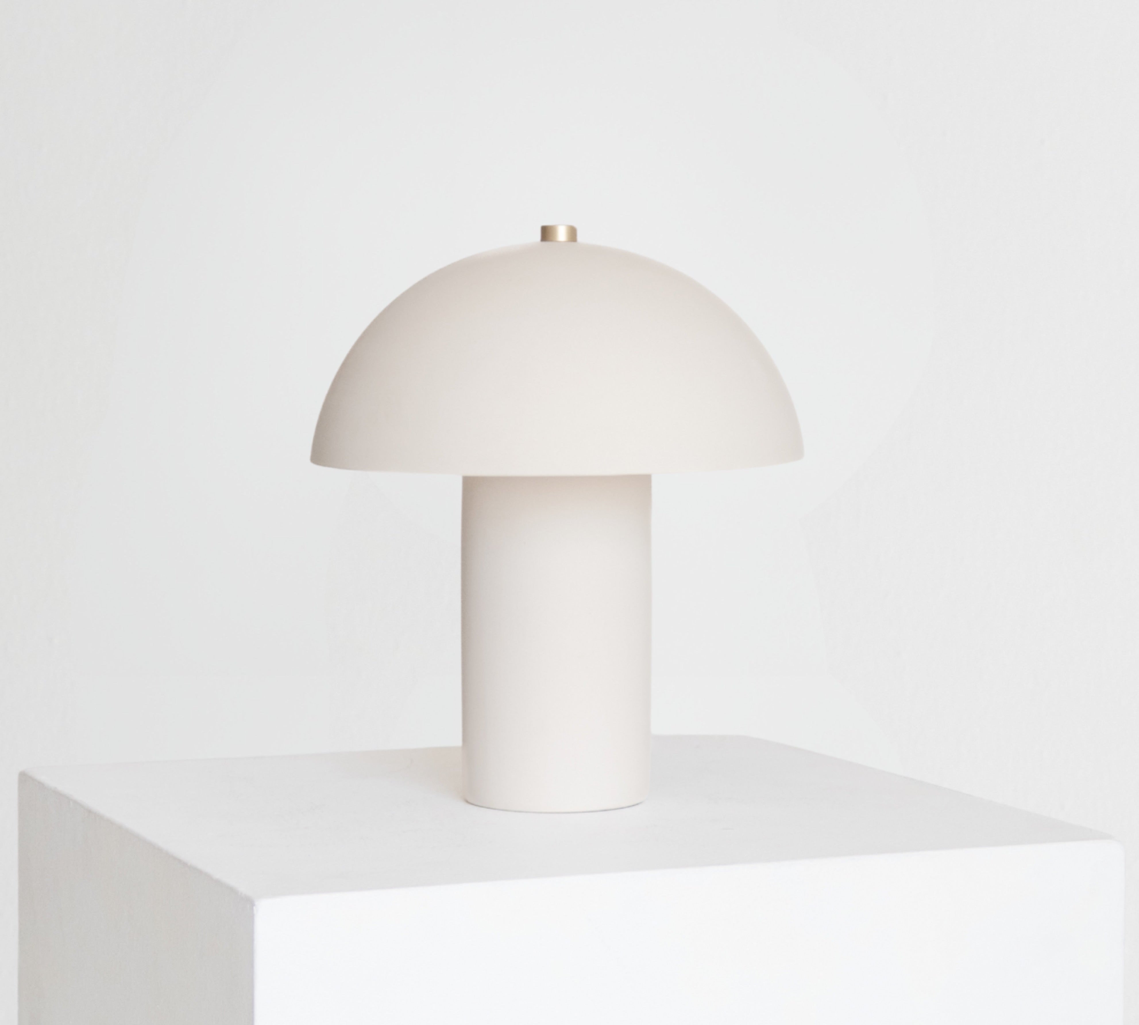 Alba Table Lamp