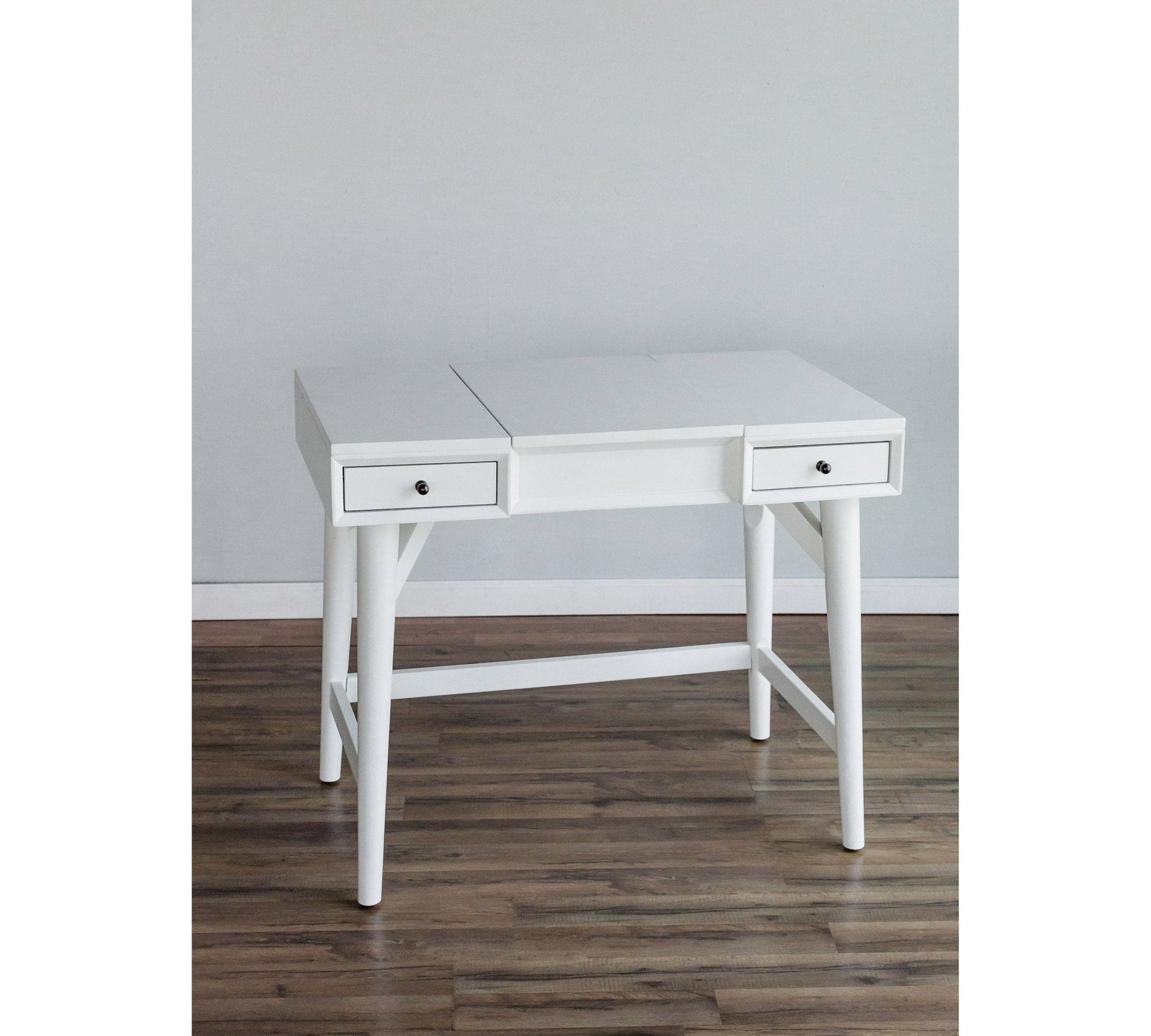 Flynn Bedroom Vanity, White
