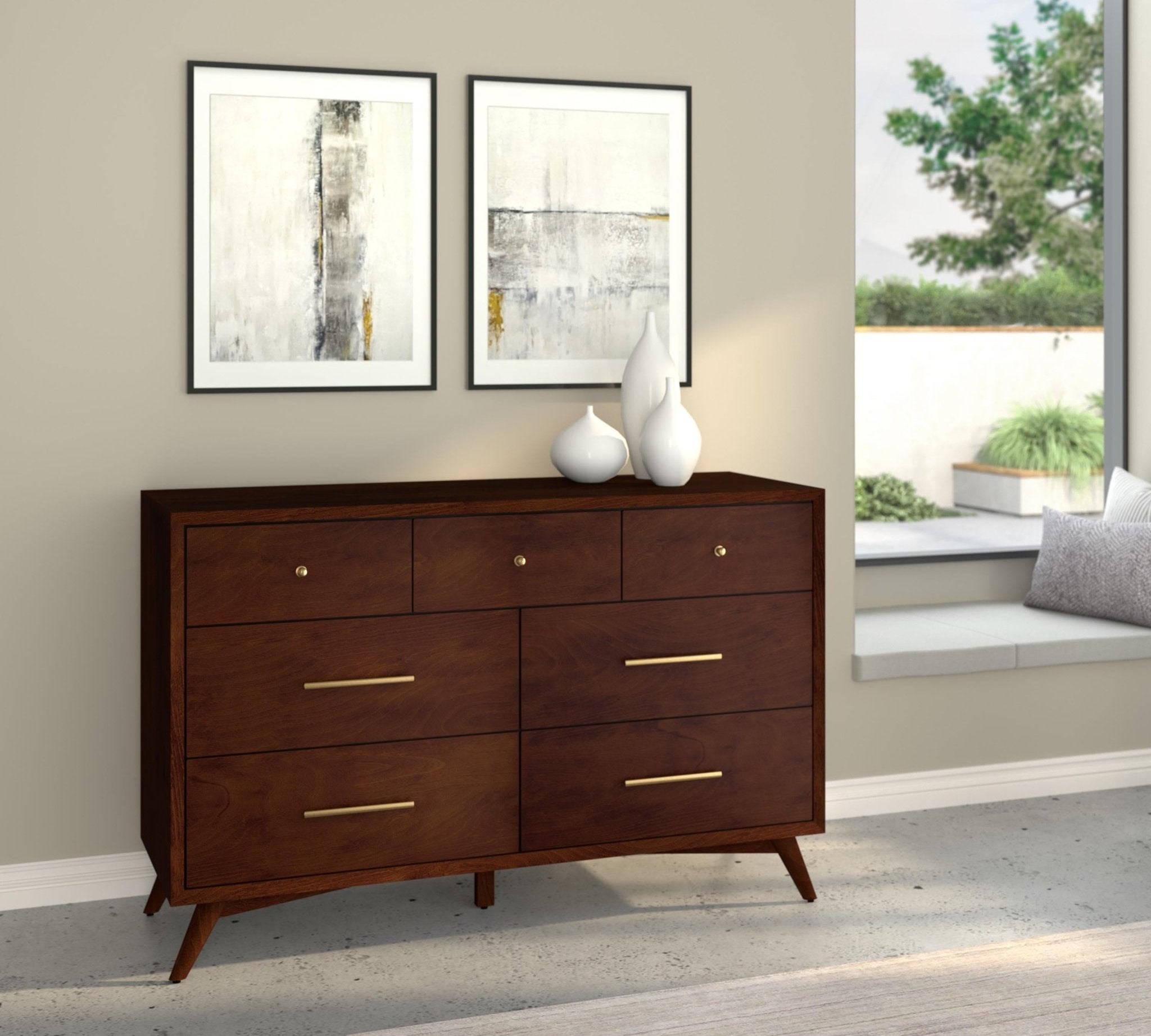 Flynn Dresser, Walnut